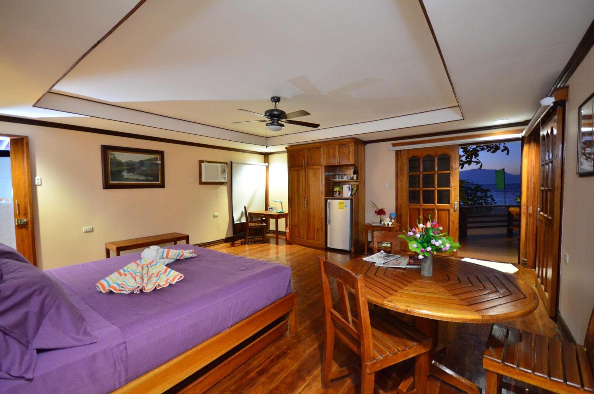 Arena Island Resort Bilik gambar