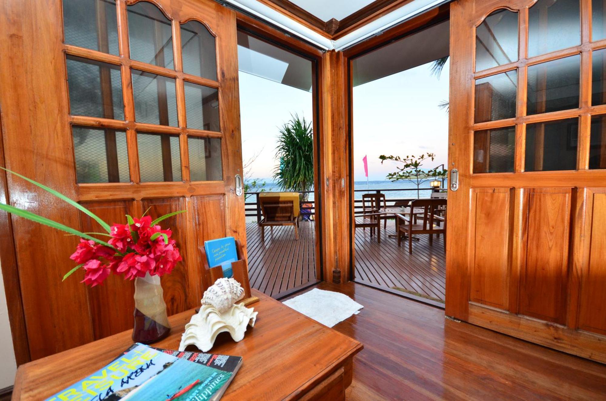 Arena Island Resort Bilik gambar